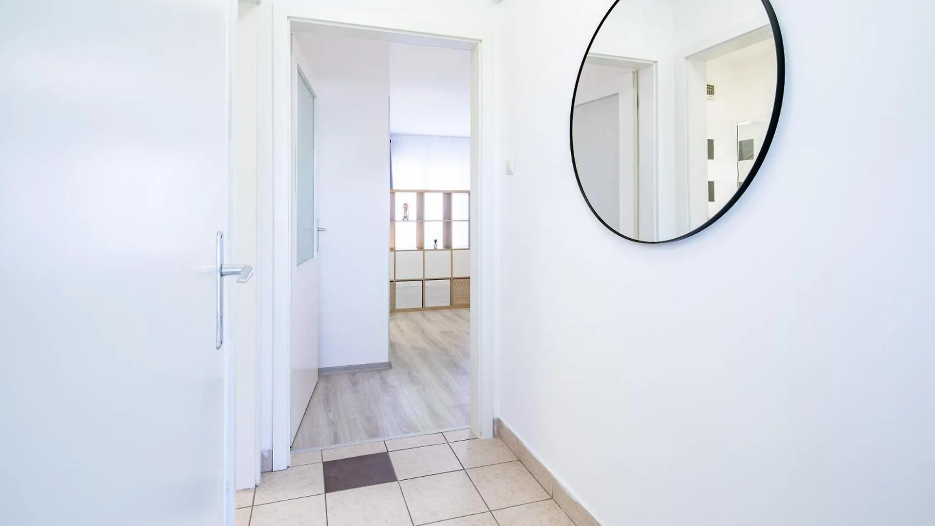 Ultra Central - Free Parking - Sunny Budapest Hungary