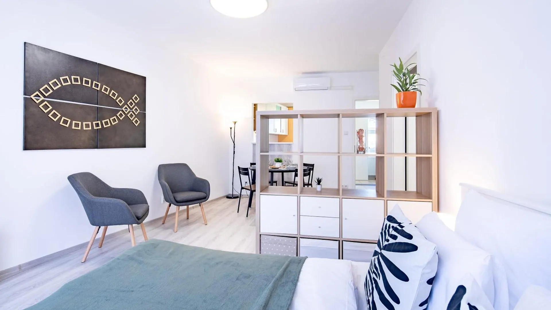 Apartment Ultra Central - Free Parking - Sunny Budapest